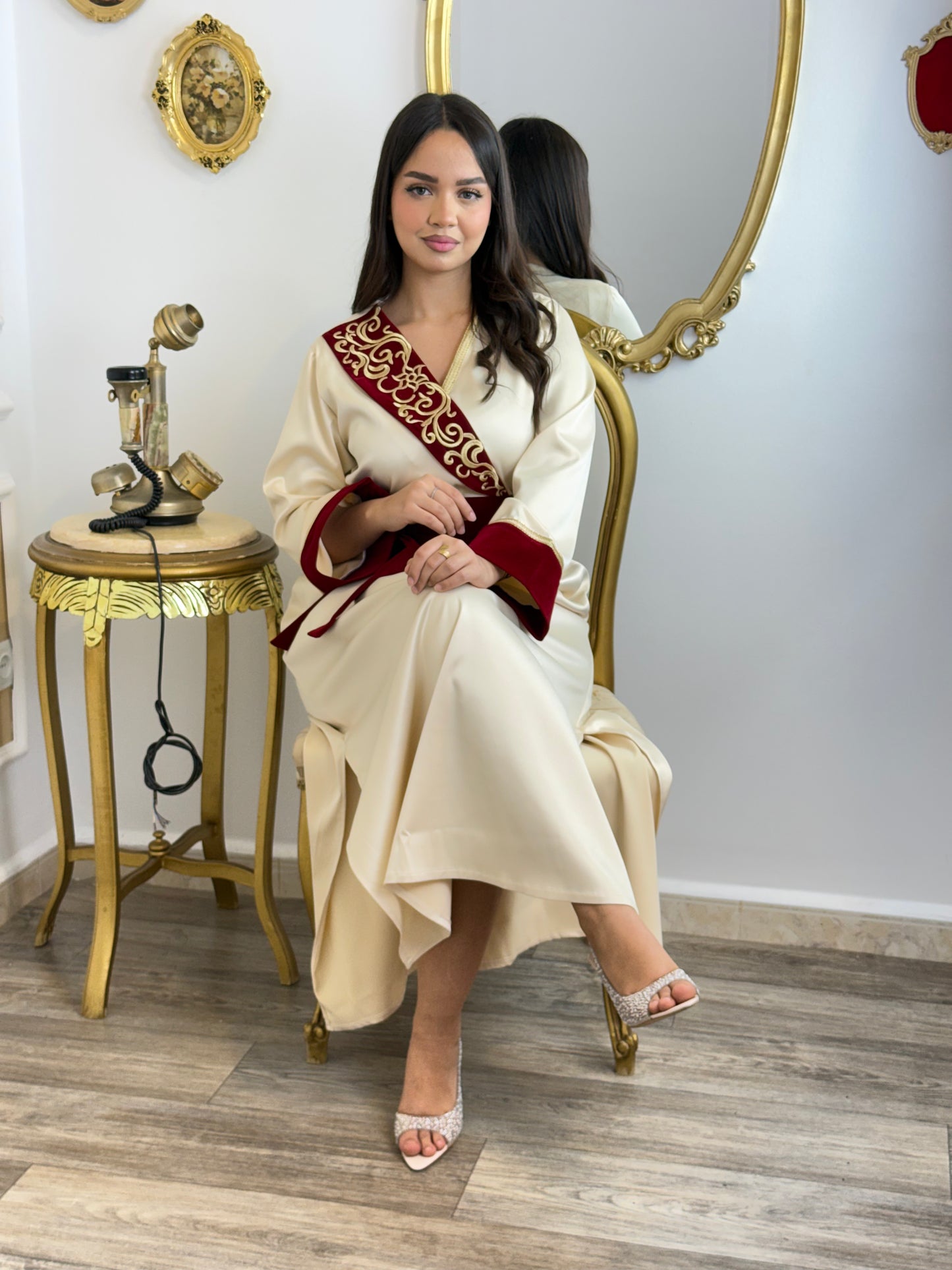 robe D'hotesse Lumi
